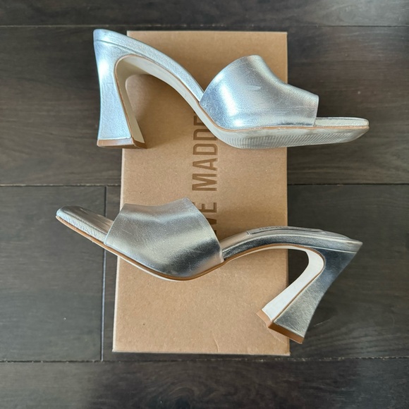 Steve Madden Heels - Picture 3 of 6